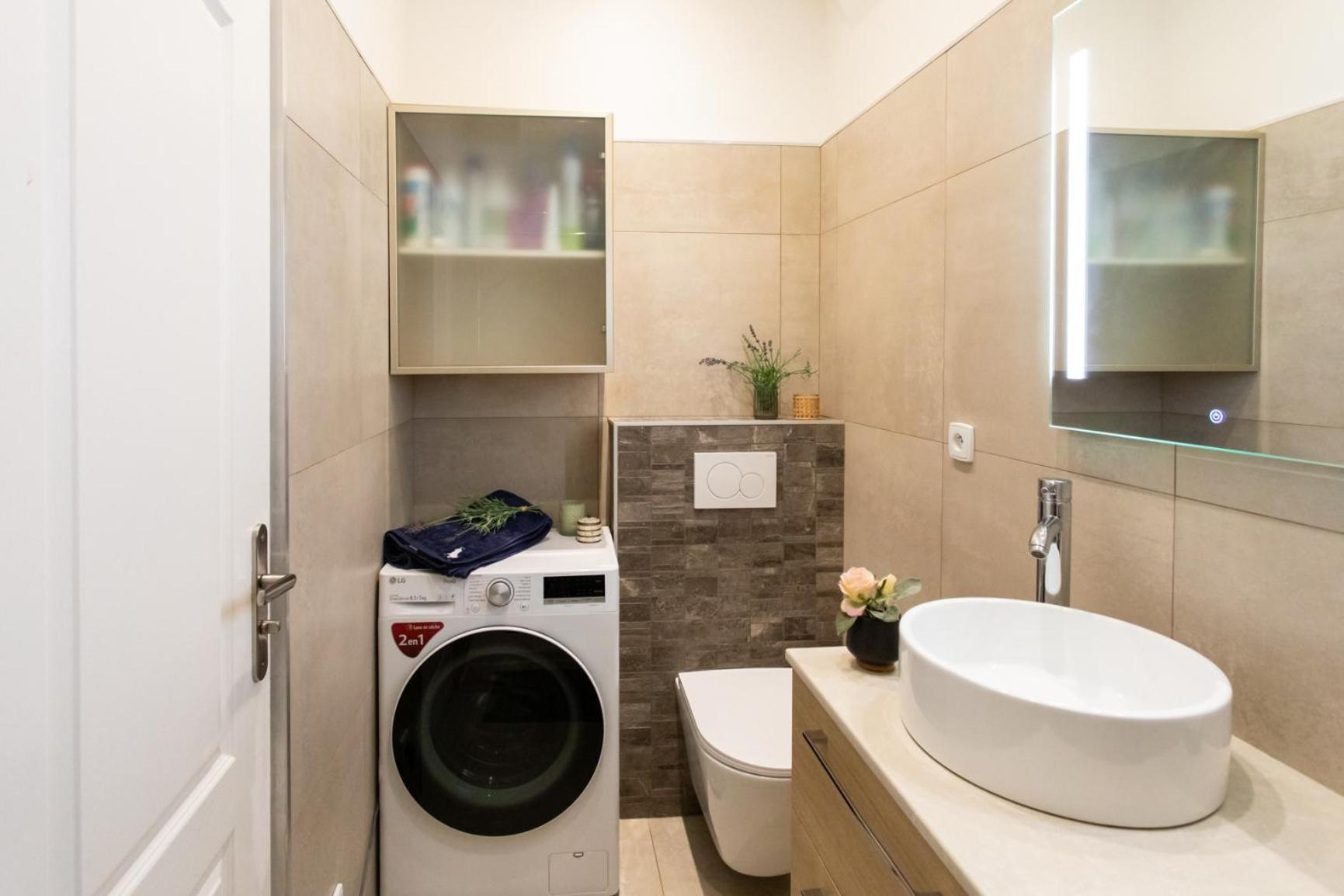 Boutique La Lavande Free Parking 10 Min Walk Apartment